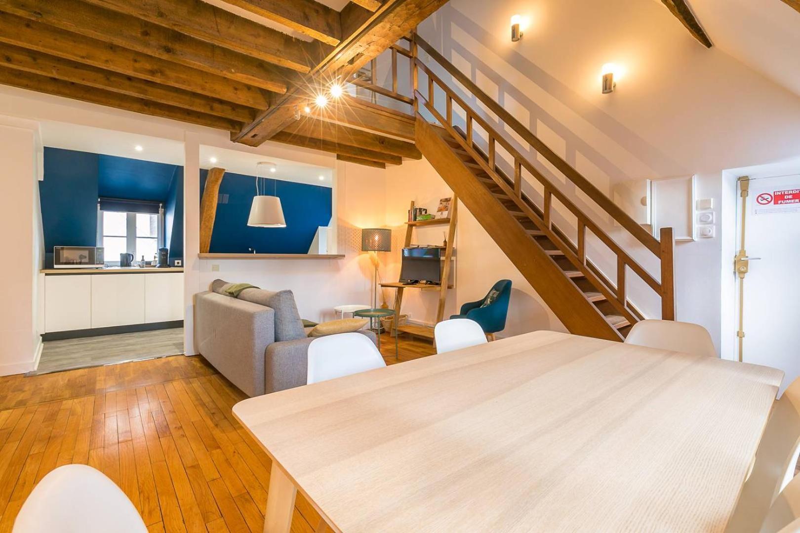 Apartment La Plume Aux Pieds Du Parvis Saint Jean *